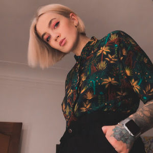 Meet your Posher, Inna